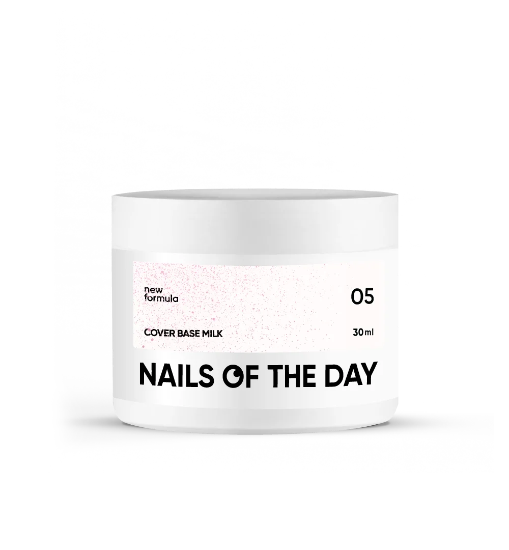 Nailsoftheday Cover Base NEW Formula Milk 05 — base camufladora lechosa y semitransparente con brillo rosado que intensifica el tono y lo hace más cálido, 30 ml