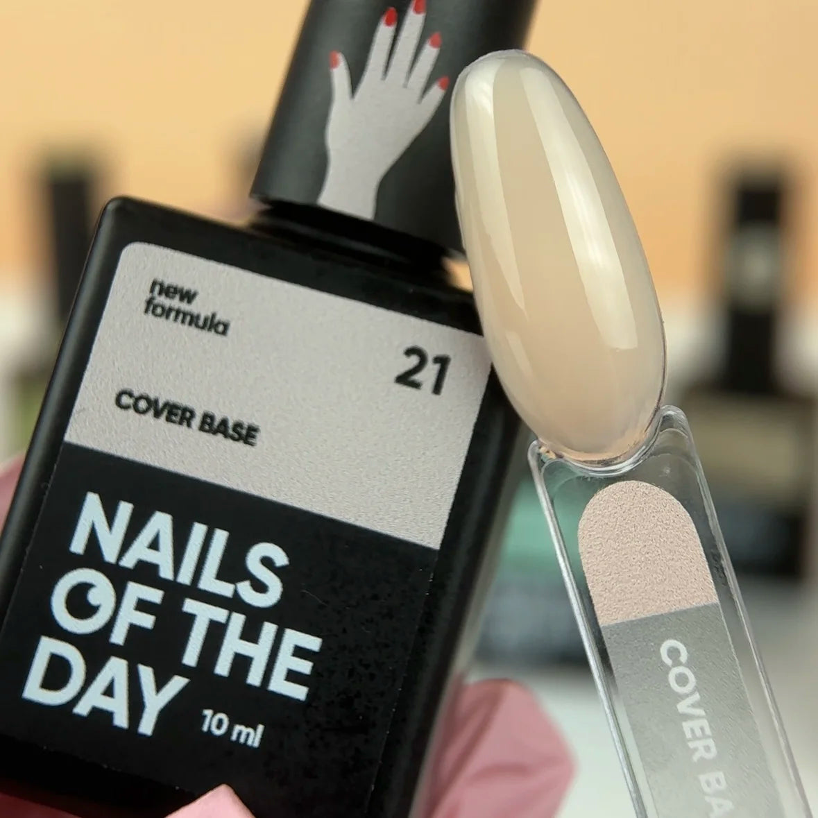 Nailsoftheday Cover base NOVA Fórmula 21 — camada suave de base camuflada de alperce para unhas, 10 ml