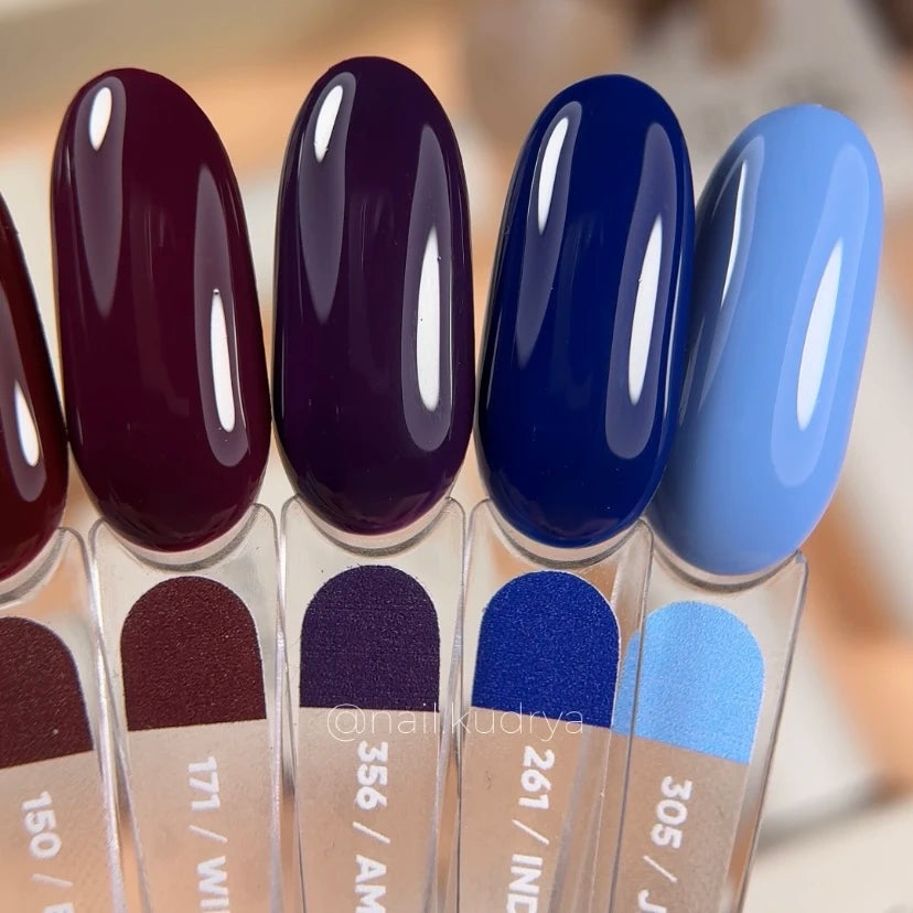 NAILSOFTHEDAY Gel Polish Amethyst — esmalte semipermanente en tono púrpura amatista oscuro con cobertura completa en una sola capa. 10 ml.