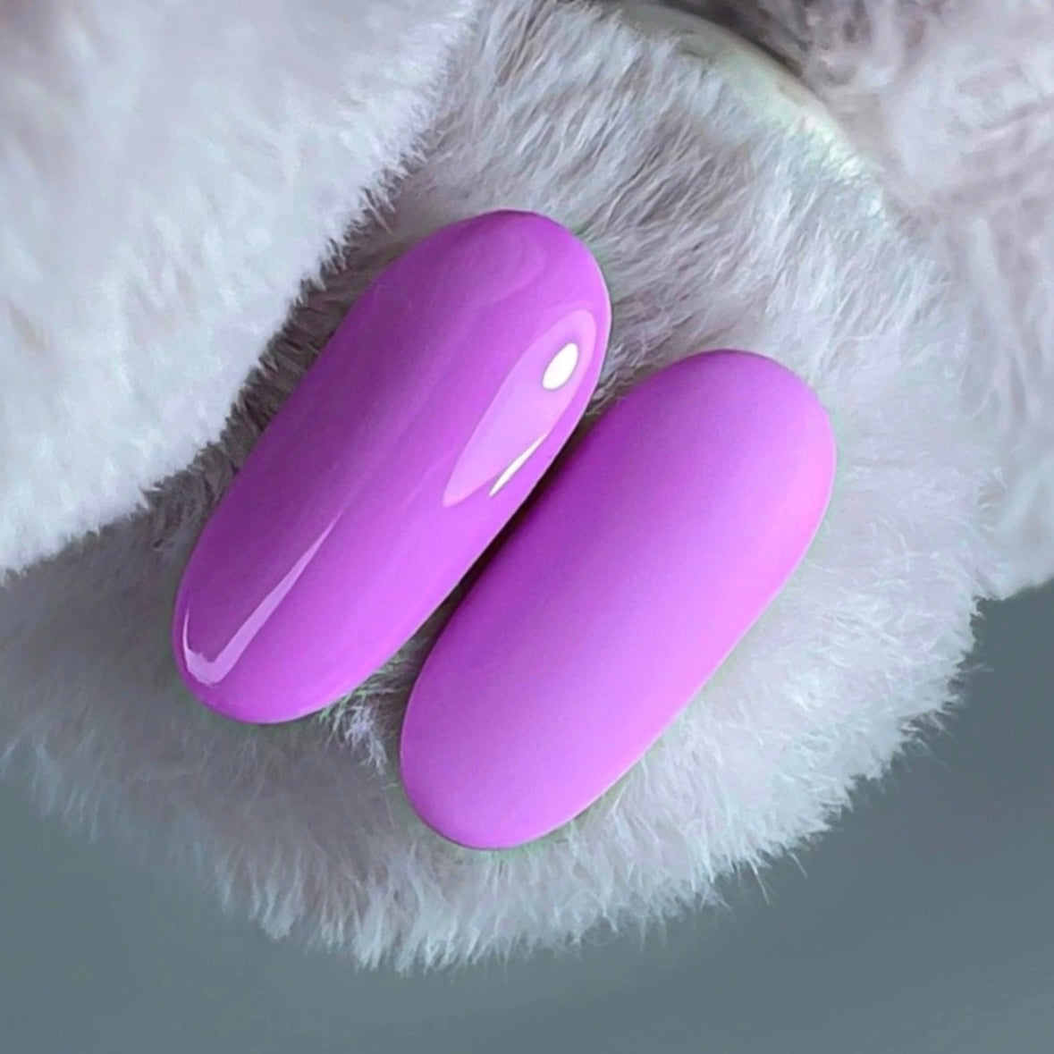 NAILSOFTHEDAY Teddy top Wipe: top con effecto peluche - mate con capa pegajosa, nueva fórmula, sin filtros UV, 10 ml