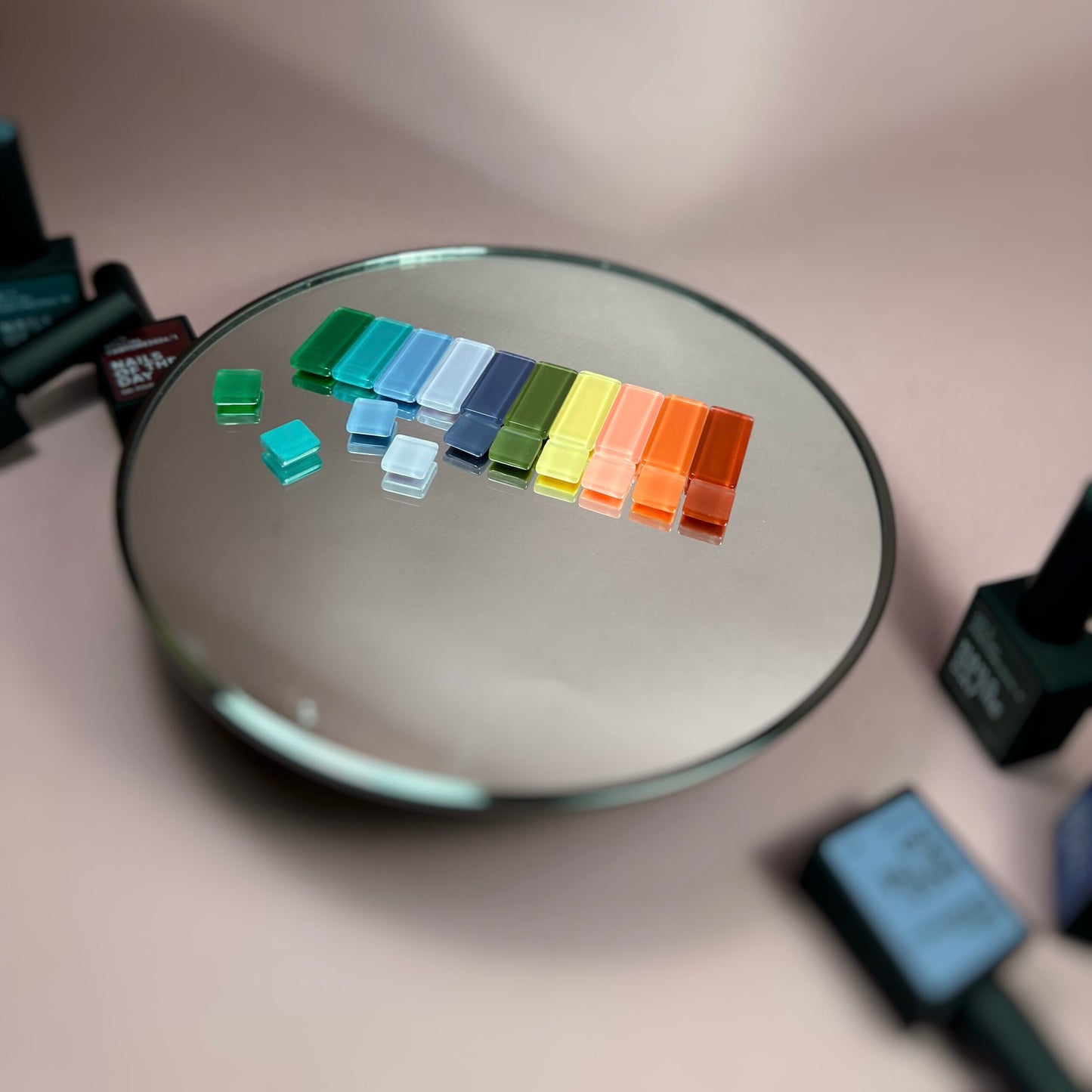 NAILSOFTHEDAY Let's special Pantone2024/5 - Smalto per unghie gel Denim chiaro/Fiordaliso chiaro One Layer Overlay 10 ml