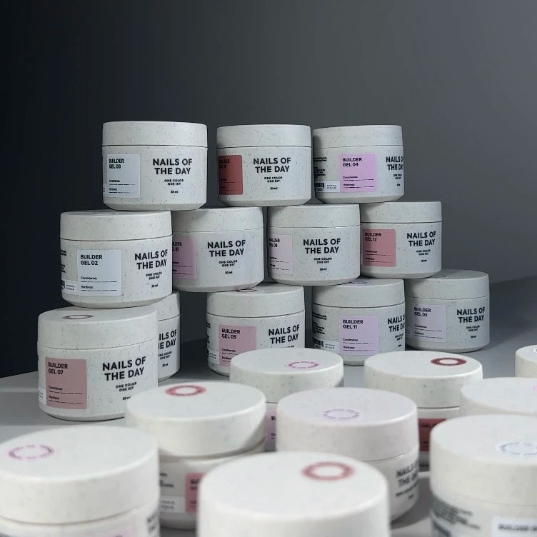 NAILSOFTHEDAY Builder Gel 02 — gel blanc laiteux pour extensions d’ongles, 30 ml
