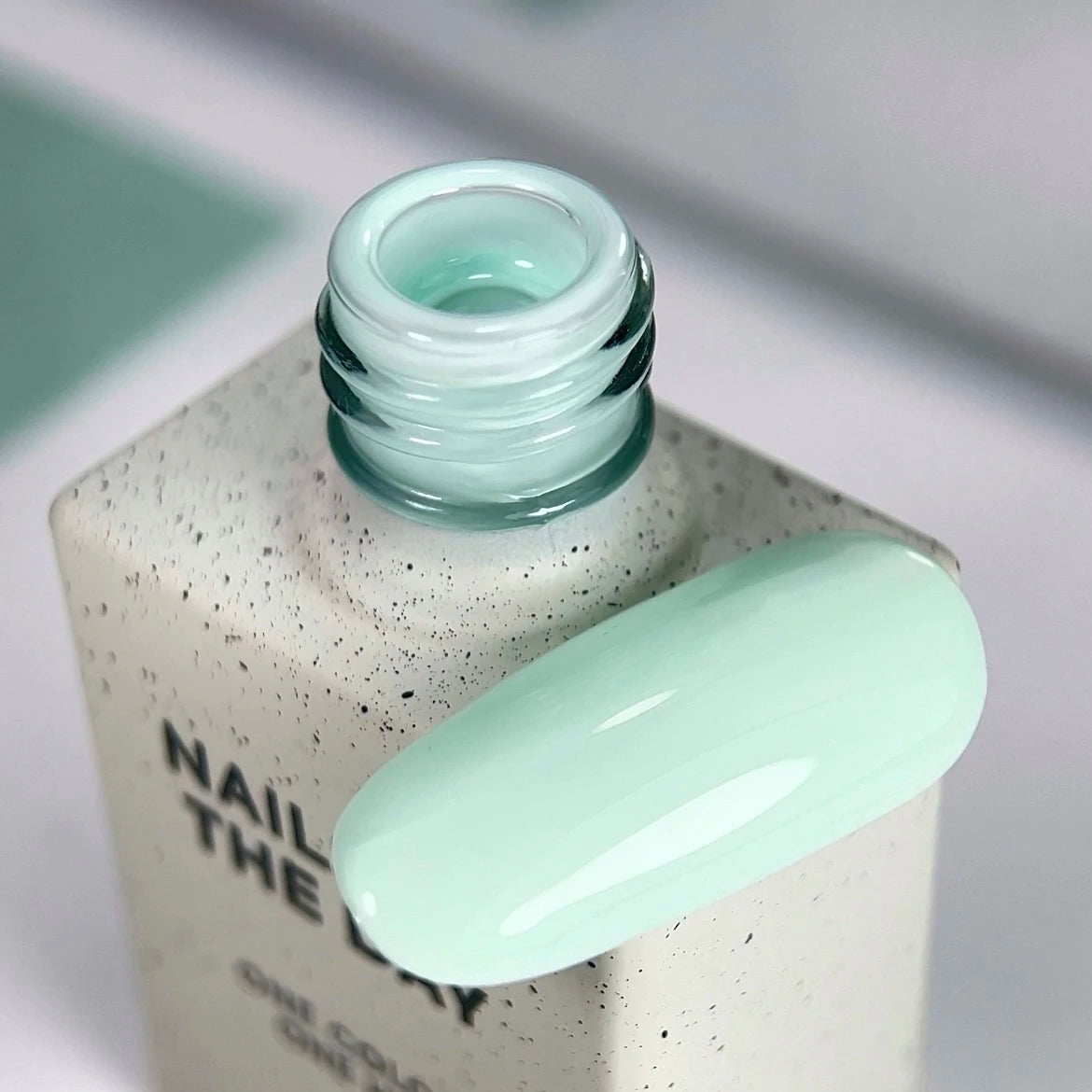 NAILSOFTHEDAY Color of the Month May 2025 – Effortless, A bleached, cool mint shade with one-coat coverage, 10 ml