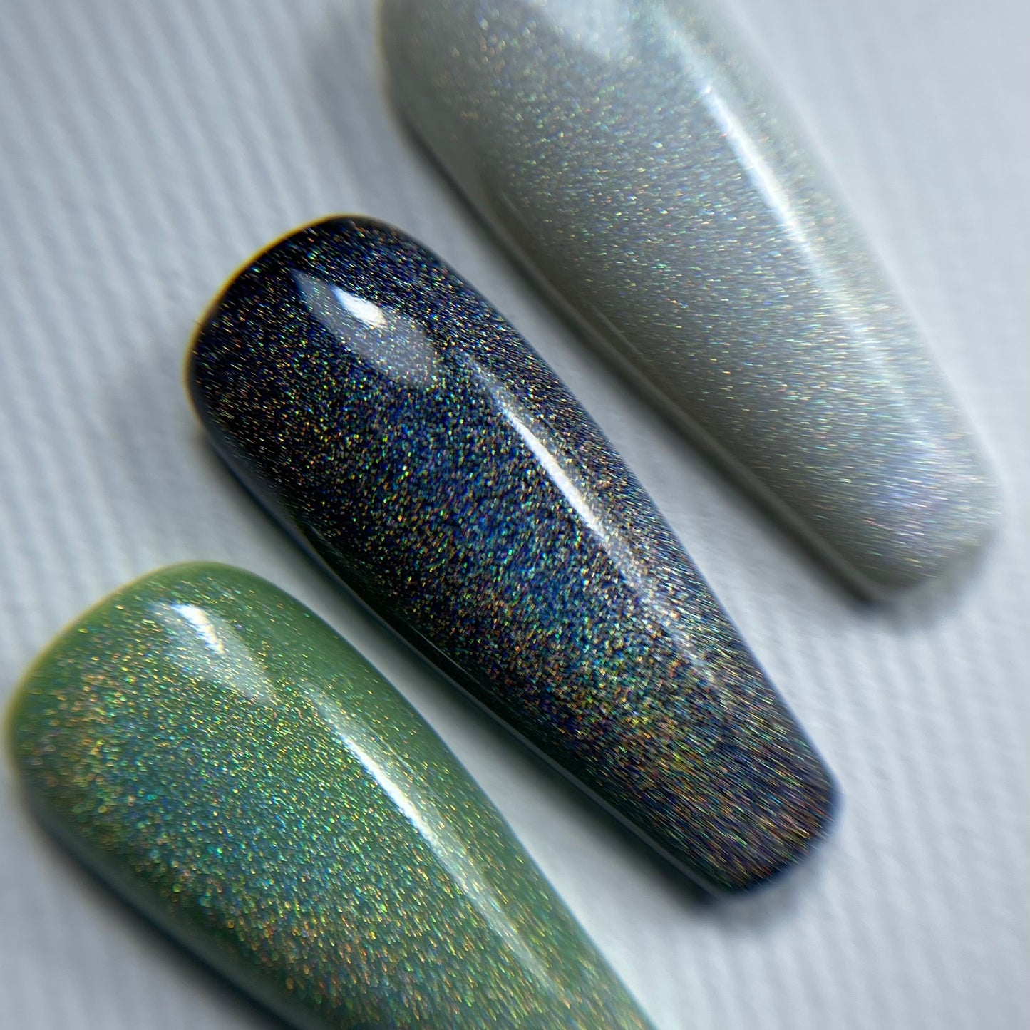 NAILSOFTHENIGHT Holographic Top Cat eye — top olografico con effetto cat eye per unghie senza strato appiccicoso, 10 ml