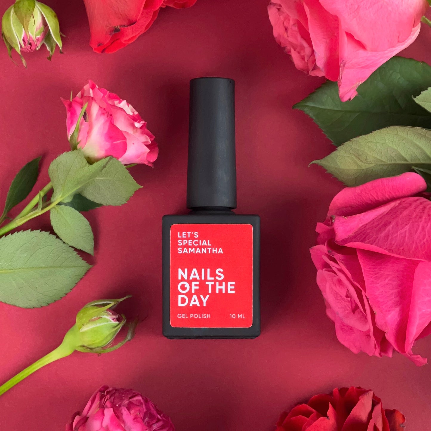 NAILSOFTHEDAY Let's special Samantha — verniz gel carmesim cobrindo uma camada, 10 ml