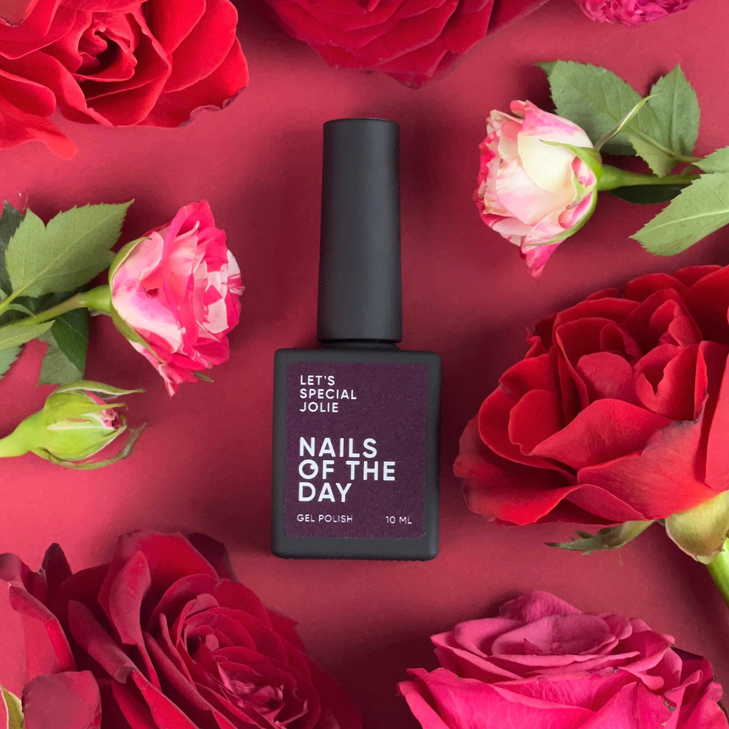 NAILSOFTHEDAY Let's special Jolie — марсаловий гель лак для нігтів, що перекриває в один шар, 10 мл