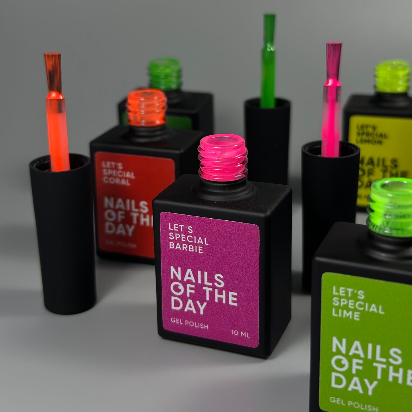 NAILSOFTHEDAY Let's special Barbie - um verniz gel especial rosa néon sobreposto numa camada, 10 ml