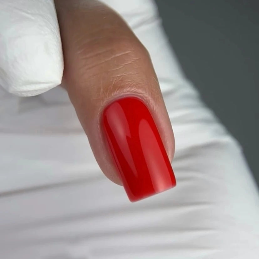 NAILSOFTHEDAY Color Top 06 — classic, rich red top coat without a sticky layer for nails, 10 ml.
