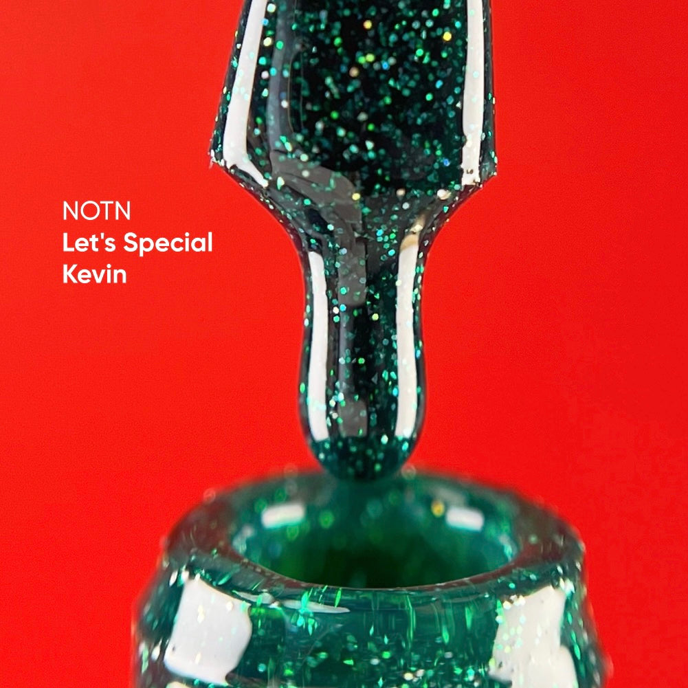 NAILSOFTHENIGHT Let's special Kevin — verniz gel verde escuro com reflexos refletores de luz para unhas cobrindo uma camada, 10 ml