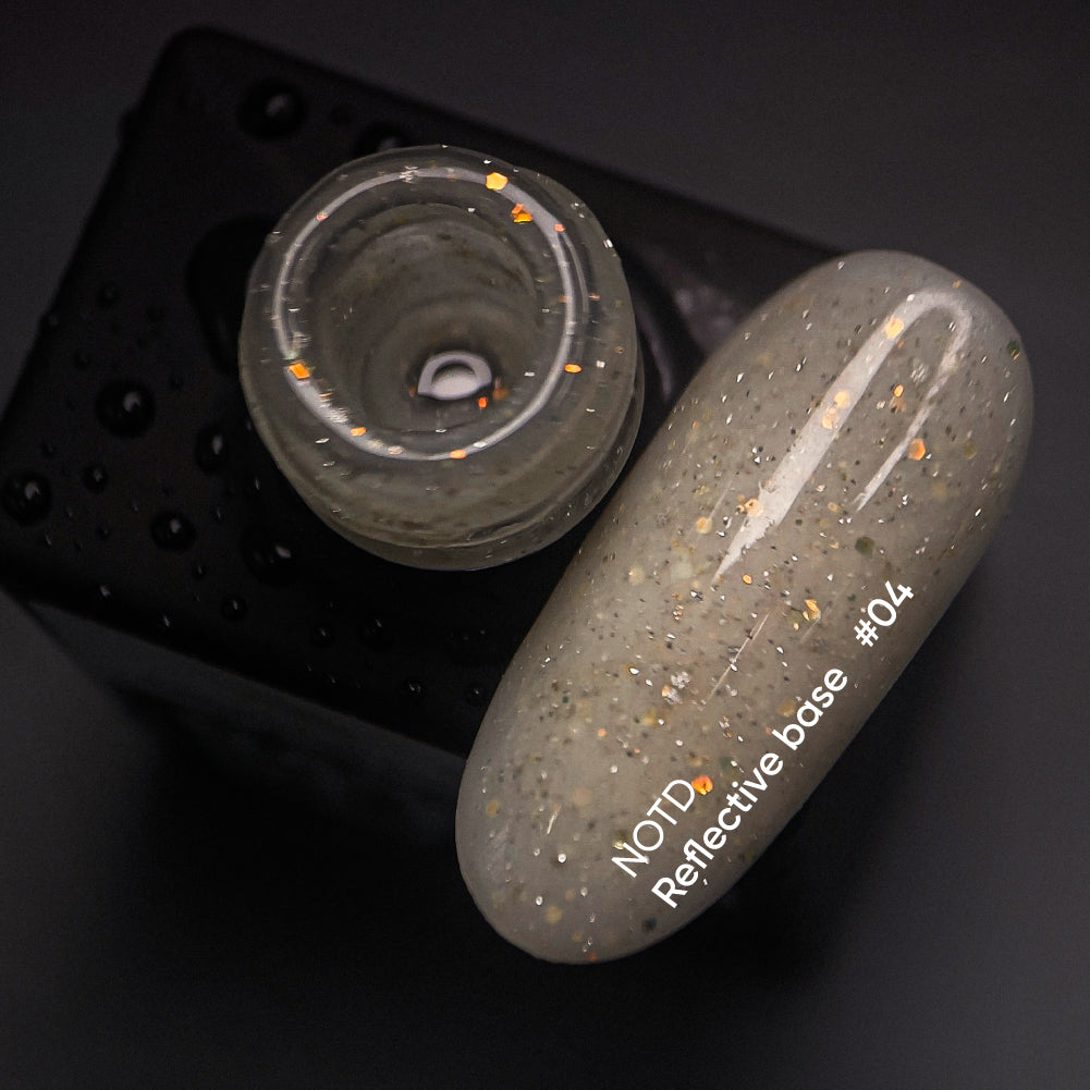 NAILSOFTHENIGHT Base reflectora 04 - base reflectora camuflada com brilho (bege-leitoso), 10 ml