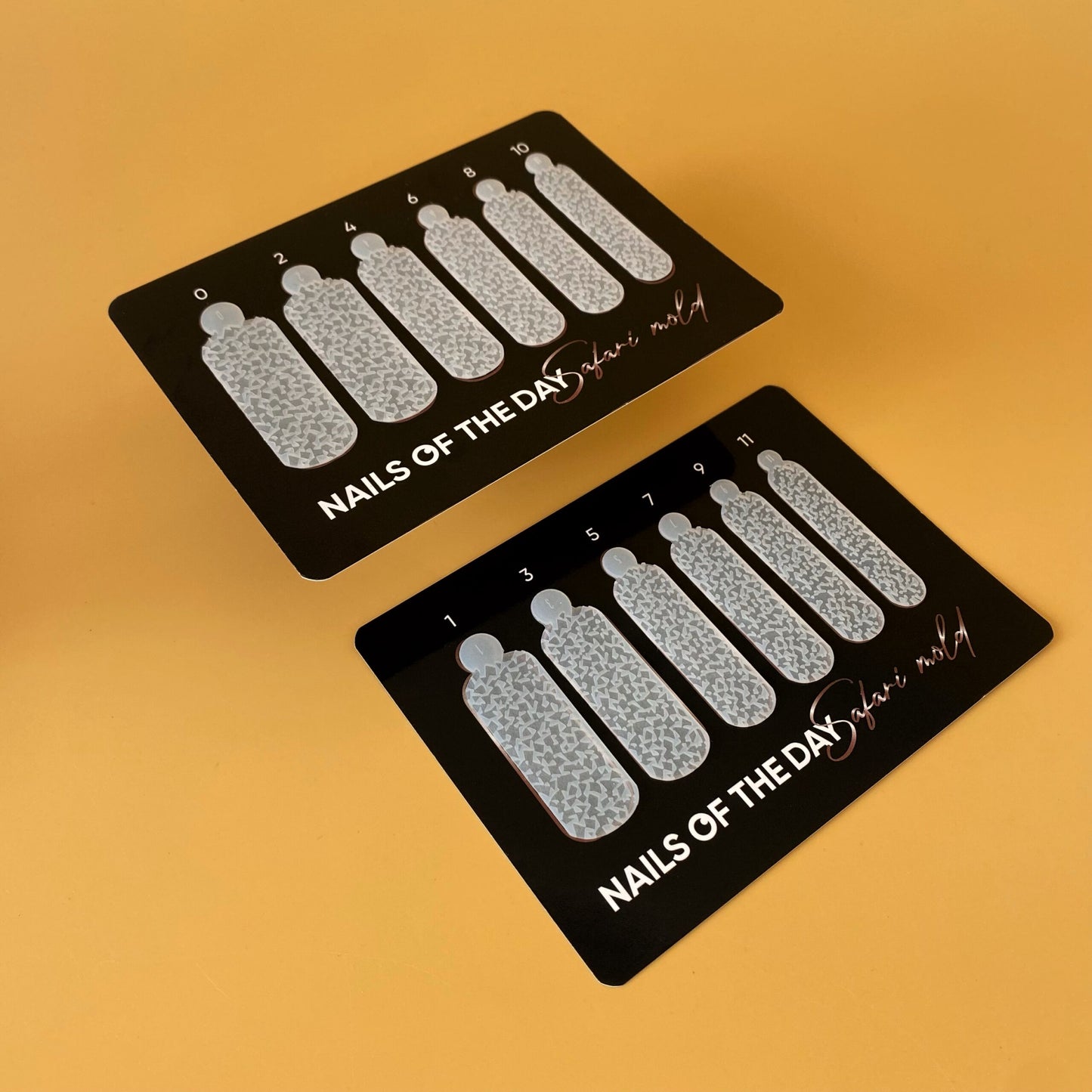 NAILSOFTHEDAY Safari Dusty Terra, silicone form; 12pcs/box — moldes de silicona para formas superiores/tierra seca - cristales (Tipo 16), 12 piezas en una caja de marca.