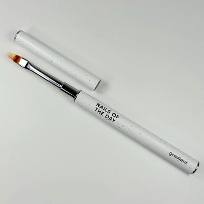 NAILSOFTHEDAY Brush Gradient — a professional metal nail brush with cap, designed for creating flawless gradients, 12 mm.
