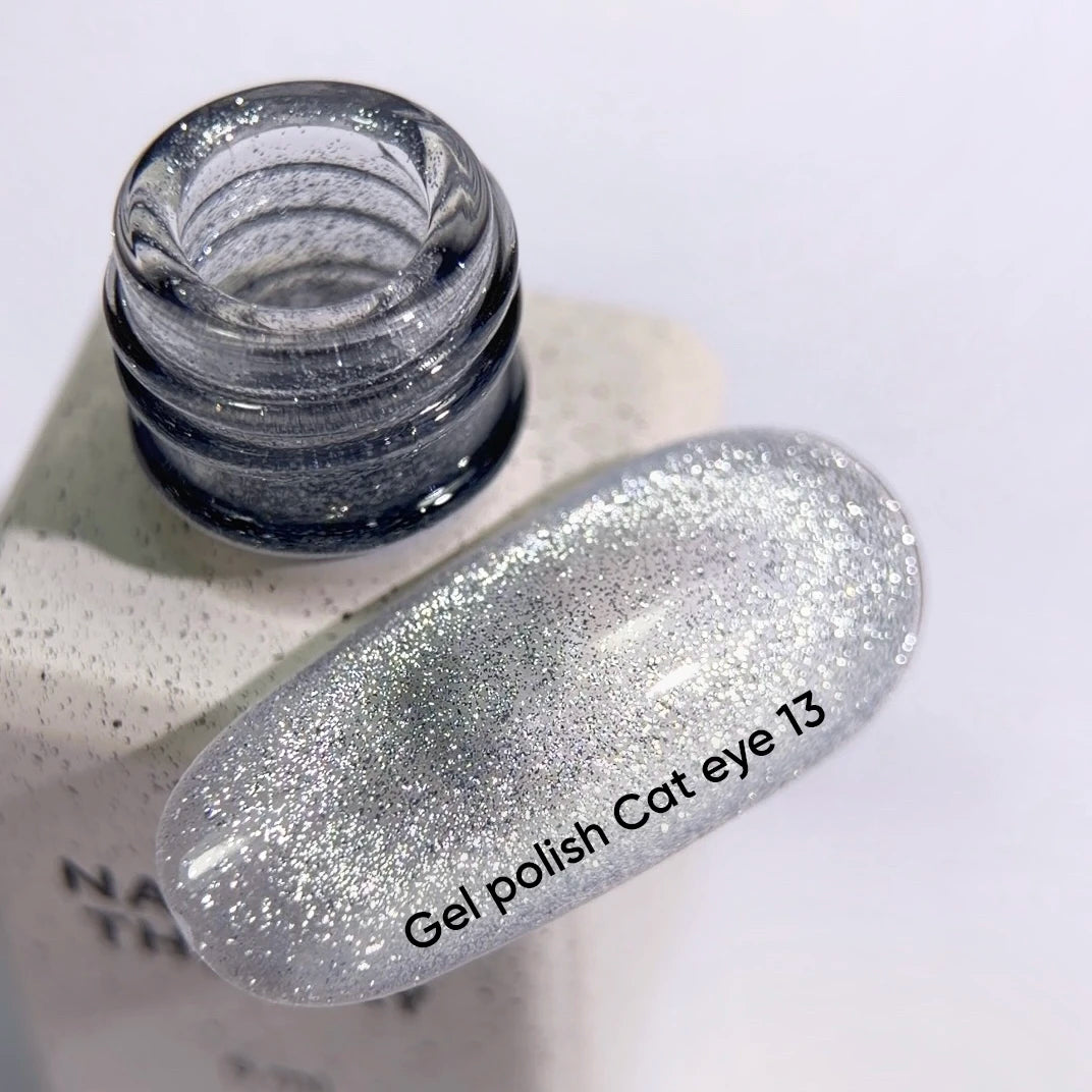 NAILSOFTHEDAY Gel Polish Cat Eye 13 — vernis semi-permanent effet œil-de-chat argenté sur base transparente, 6 ml №2
