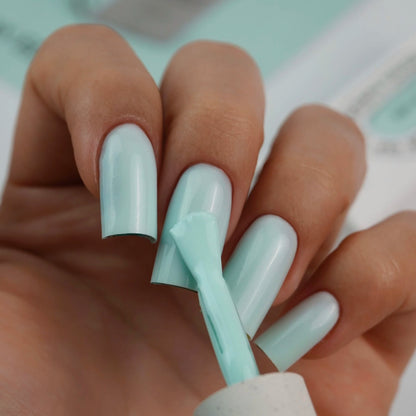NAILSOFTHEDAY Color of the Month May 2025 – Effortless, A bleached, cool mint shade with one-coat coverage, 10 ml