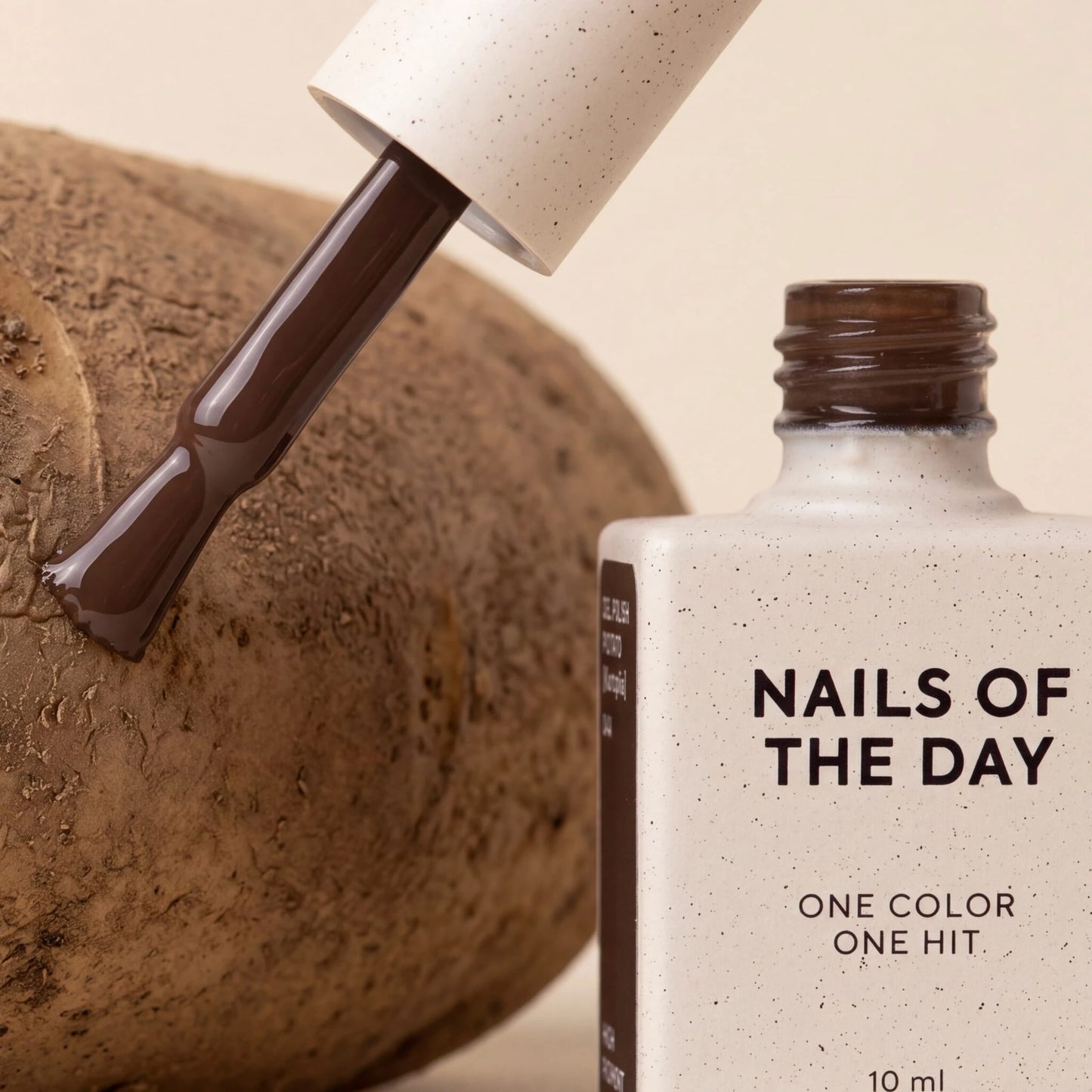 NAILSOFTHEDAY Gel Polish Potato [Kartoplia] 044 – Brown Gel Polish with One-Coat Coverage, 10 ml