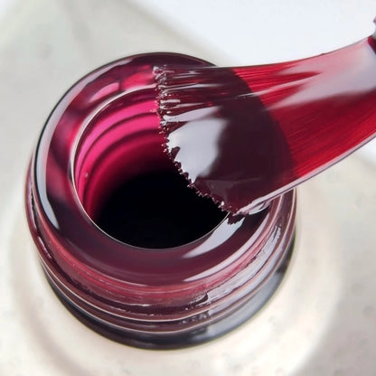 NAILSOFTHEDAY Color of the Month Octubre 2026 Terroir — gel polish efecto vitral en tono vino profundo, 10 ml №3
