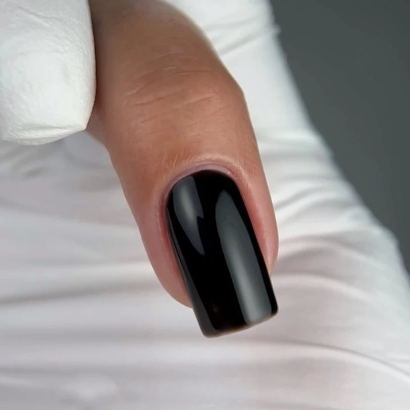 NAILSOFTHEDAY Color Top 08 — top coat negro intenso sin capa pegajosa para uñas, 10 ml.