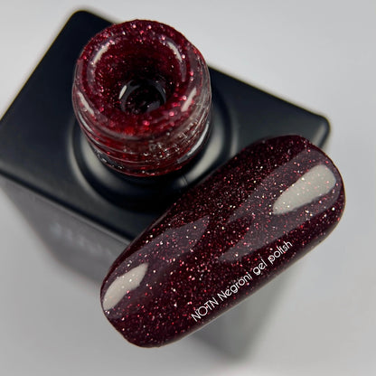 NAILSOFTHENIGHT Negroni gel polish — темно-бордовий світловідбиваючий гель лак, 10 мл