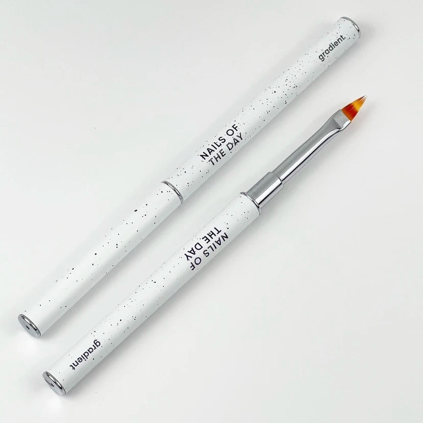NAILSOFTHEDAY Brush Gradient — a professional metal nail brush with cap, designed for creating flawless gradients, 12 mm.