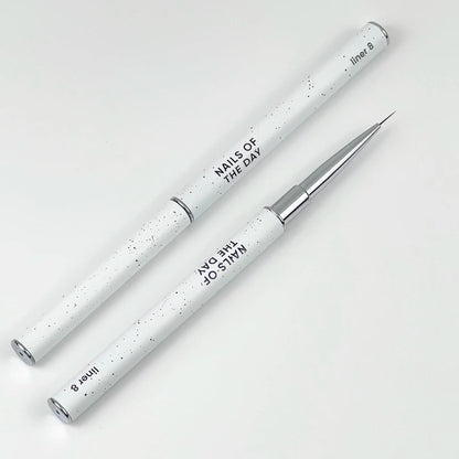 NAILSOFTHEDAY Professional Brush Liner — a professional metal nail brush with cap, designed for fine detailing and line work, liner 8 mm.