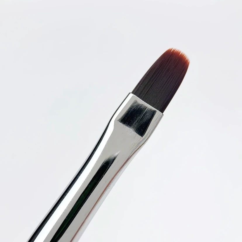 NAILSOFTHEDAY Professional Brush Oval — a professional metal nail brush with cap, designed for gel application, flat oval shape, 9 mm.