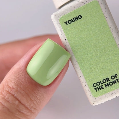 NAILSOFTHEDAY Color del Mes Mayo 2026 Young — oliva, cobertura en una capa, 10 ml