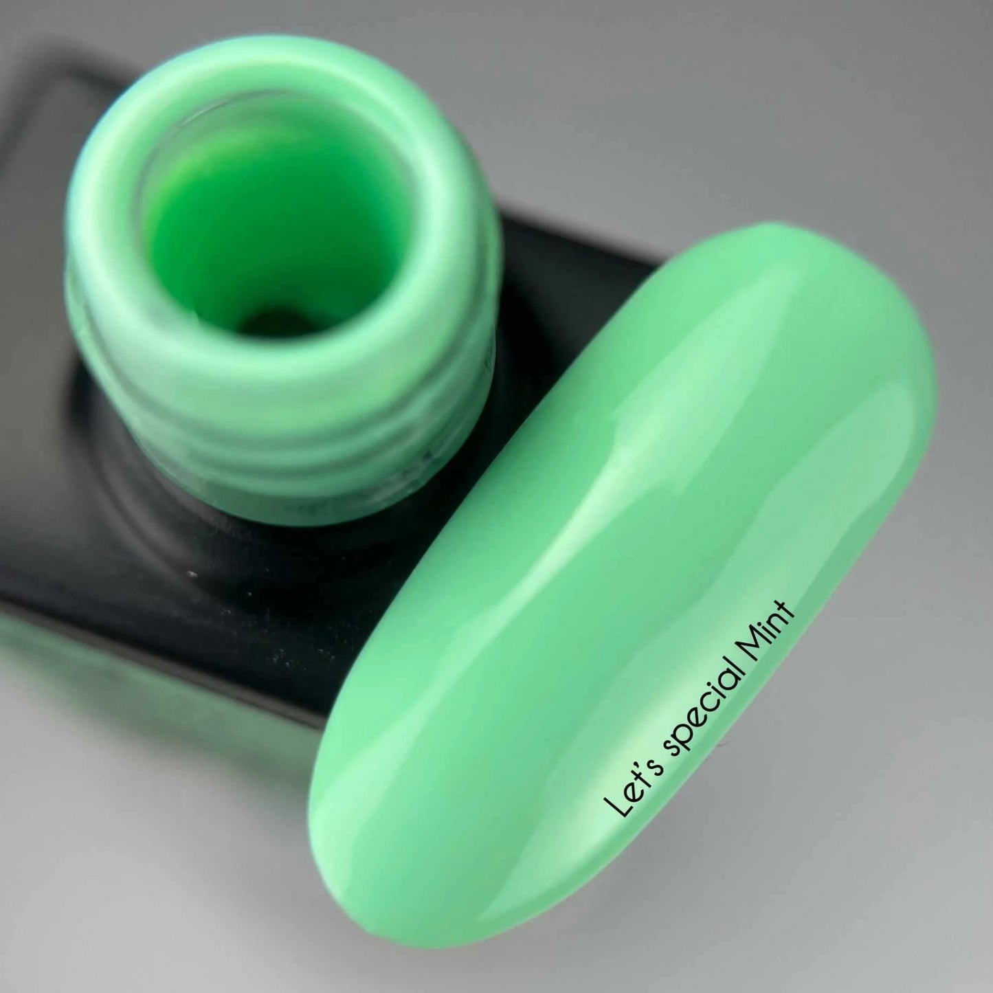 NAILSOFTHEDAY Let's Special Mint — vernis gel menthe pour ongles couvrant en une seule couche, 10 ml