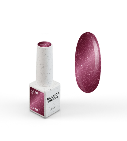 NAILSOFTHEDAY Gel Polish Cat Eye 11 — a deep raspberry cat eye gel polish with full coverage in one layer. 6 ml.