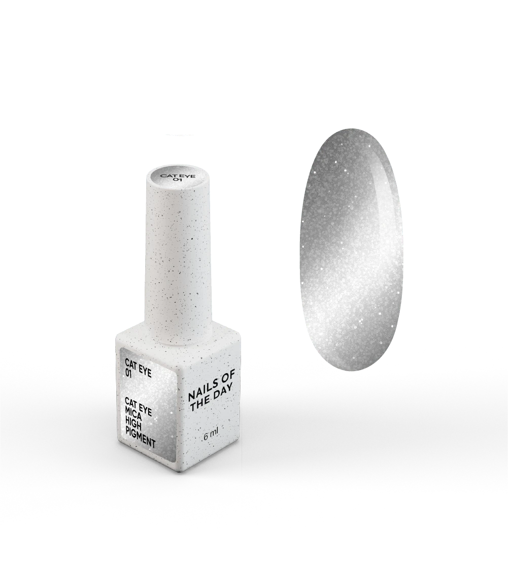 NAILSOFTHEDAY Gel Polish Cat Eye 01 — smalto semipermanente argento effetto occhio di gatto con micro particelle metalliche e un delicato effetto riflettente. Copertura completa in una sola passata. 6 ml.