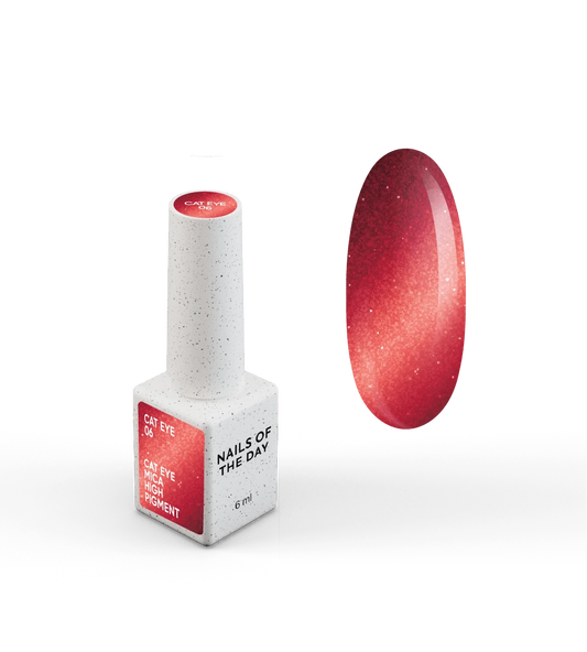 NAILSOFTHEDAY Gel Polish Cat Eye 06 — smalto semipermanente rosso effetto occhio di gatto con micro particelle metalliche e un delicato effetto riflettente. Copertura completa in una sola passata. 6 ml.